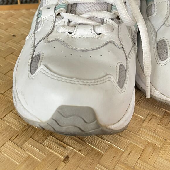 Vionic Walker Classic White Aqua Leather Walking Shoes Size 8.5 - Picture 12 of 14